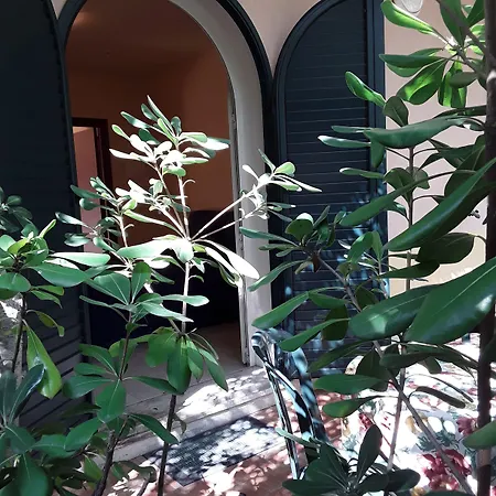 Archegeta Отель типа 