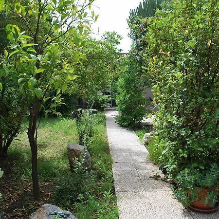 فندق مبيت وإفطار Archegeta 3*